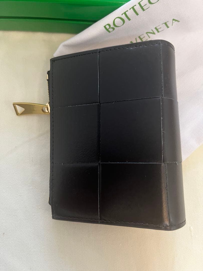 BOTTEGA VENETA ブラック 二つ折り財布