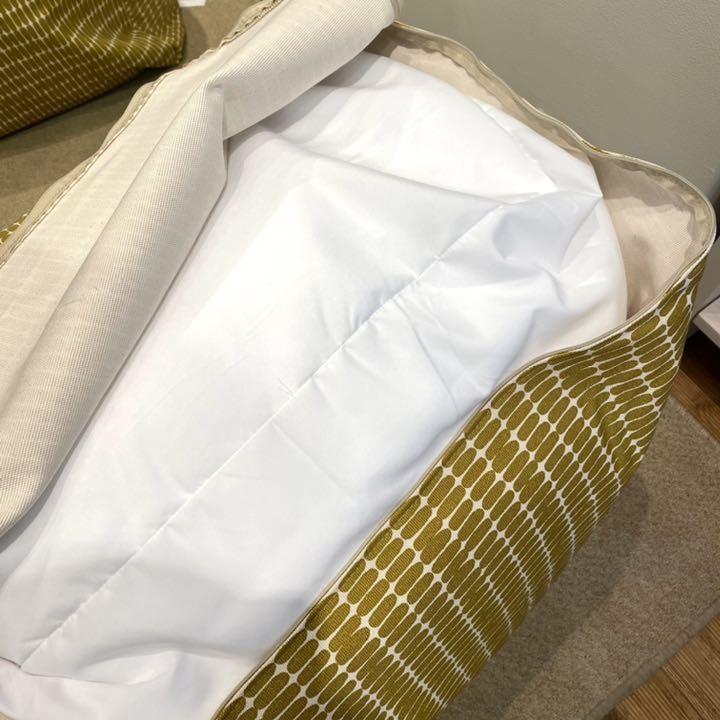 新品 マリメッコ Alku シートクッション