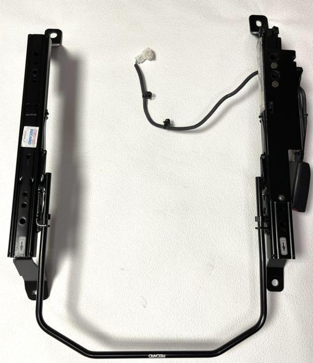 最新エルメス 【送料込】ホンダ RECAROレカロベースフレーム運転席側 フィット - 内装品、シート 最新エルメス 【送料込】ホンダ RECAROレカロベースフレーム運転席側 フィット - 内装品、シート
