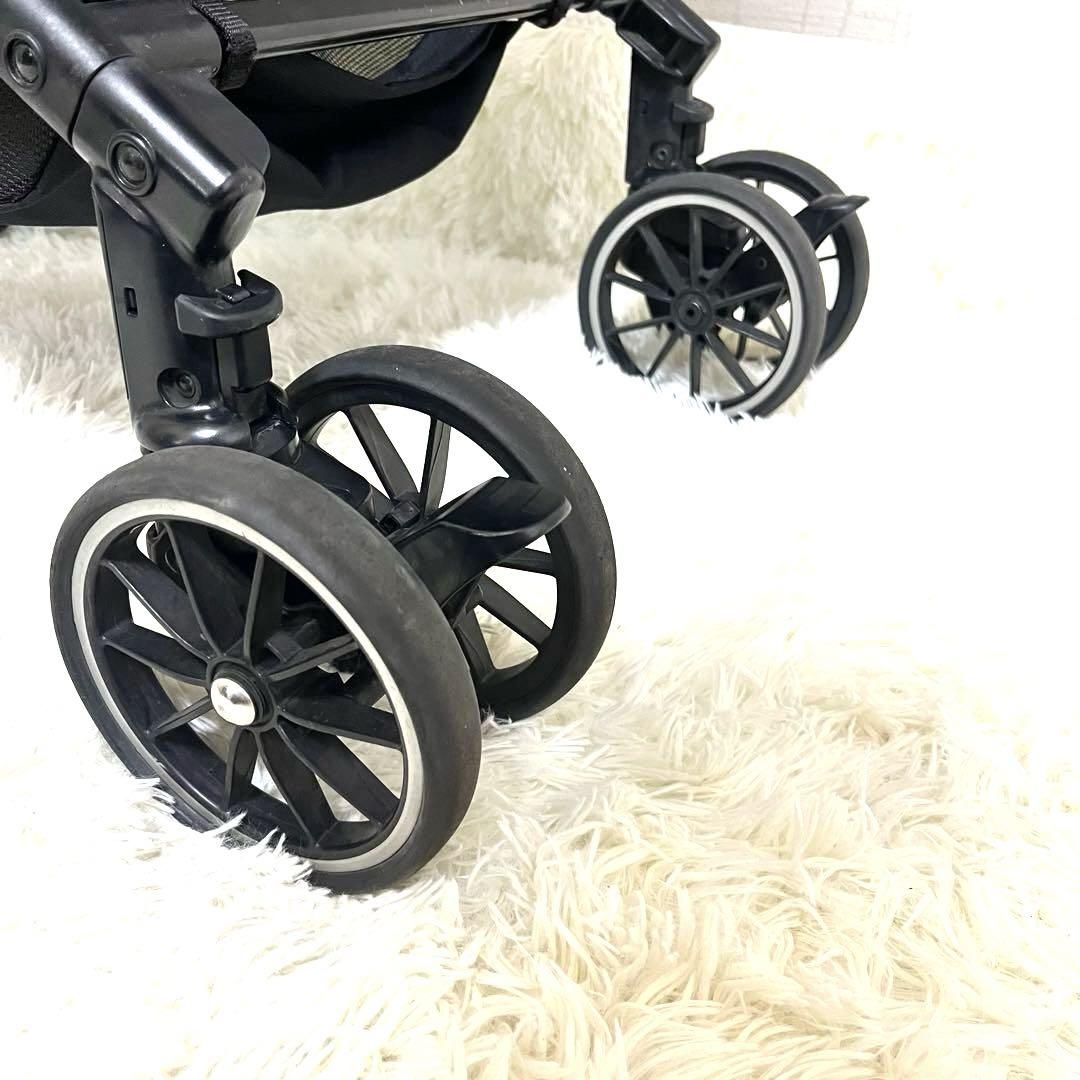 コンビ スゴカル 4キャス compact エッグショック HH Combi