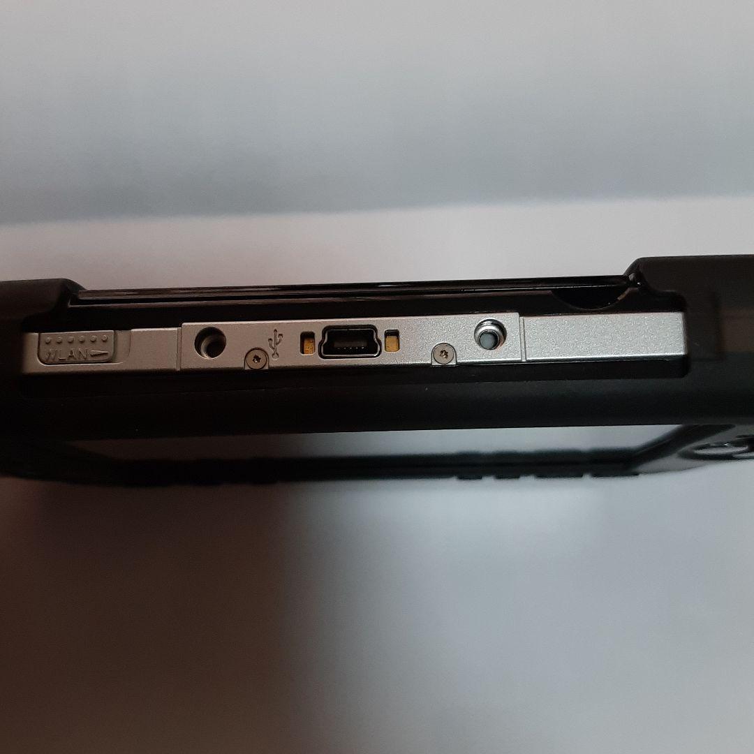 PSP3000本体充電器付き+ソフト6点+付属品説明書 箱あり