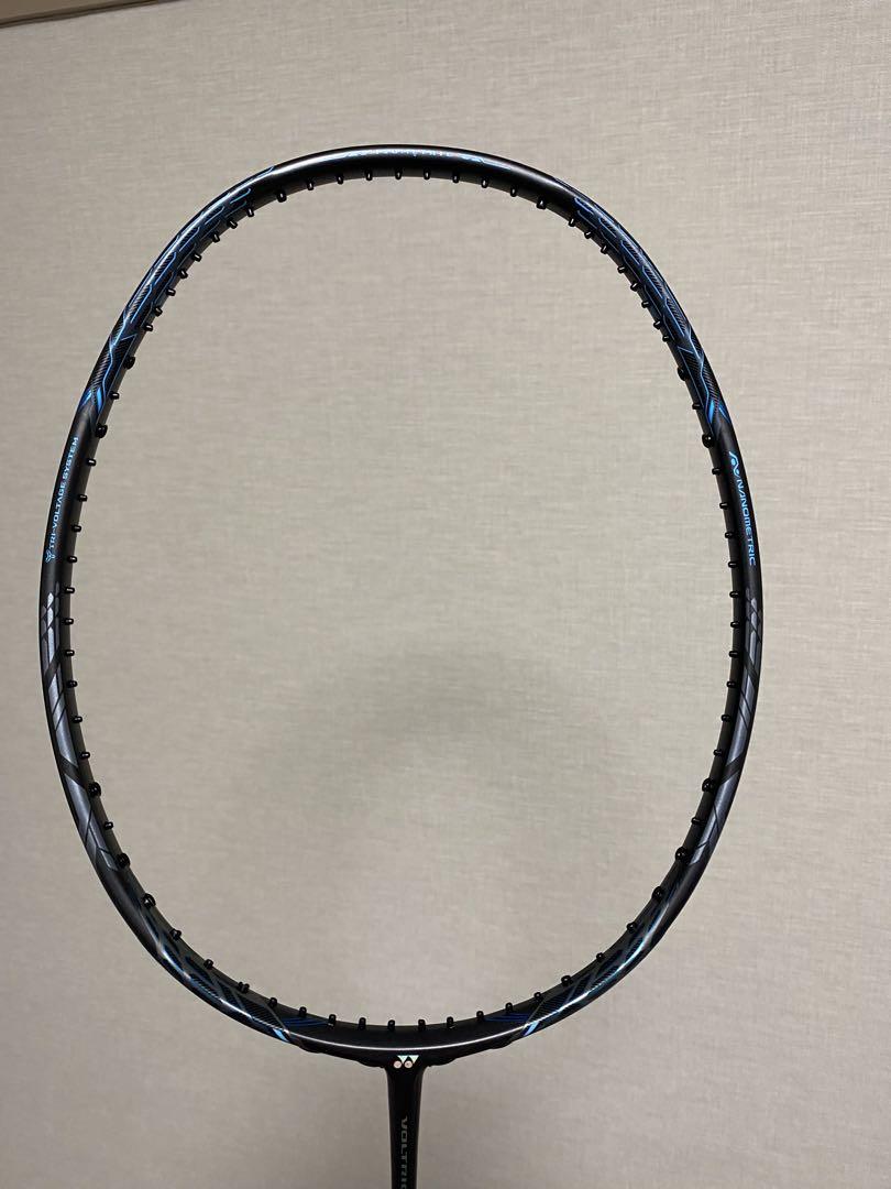 YONEX VOLTRIC Z-FORCE 2 バドミントンラケット