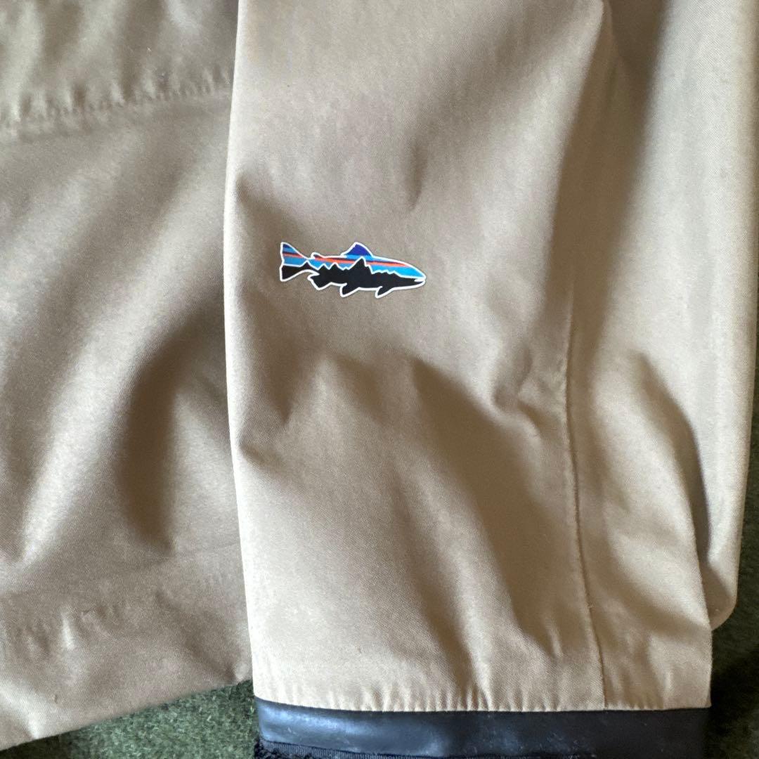 廃盤 パタゴニア リバーソルトジャケット コヨーテ 廃盤 パタゴニア リバーソルトジャケット コヨーテ