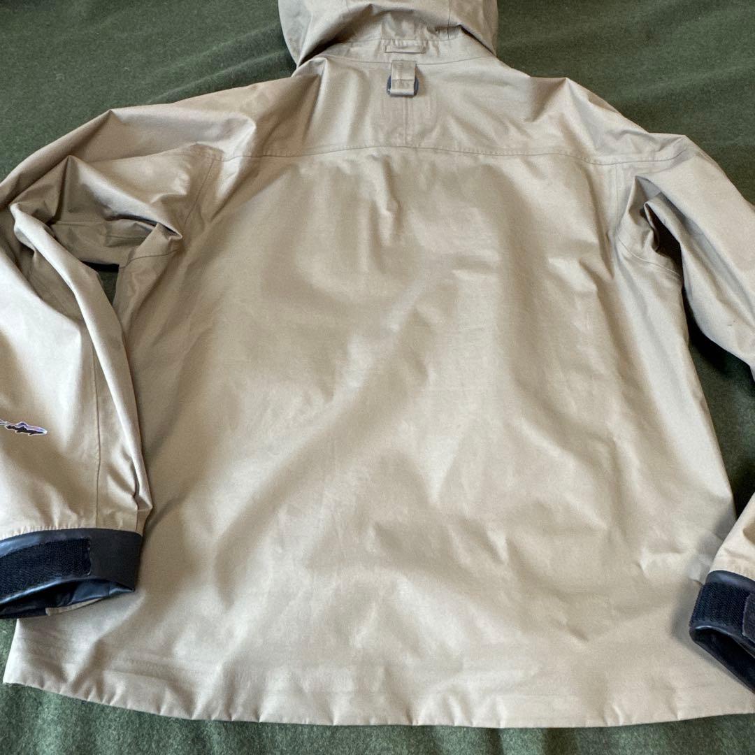 廃盤 パタゴニア リバーソルトジャケット コヨーテ 廃盤 パタゴニア リバーソルトジャケット コヨーテ