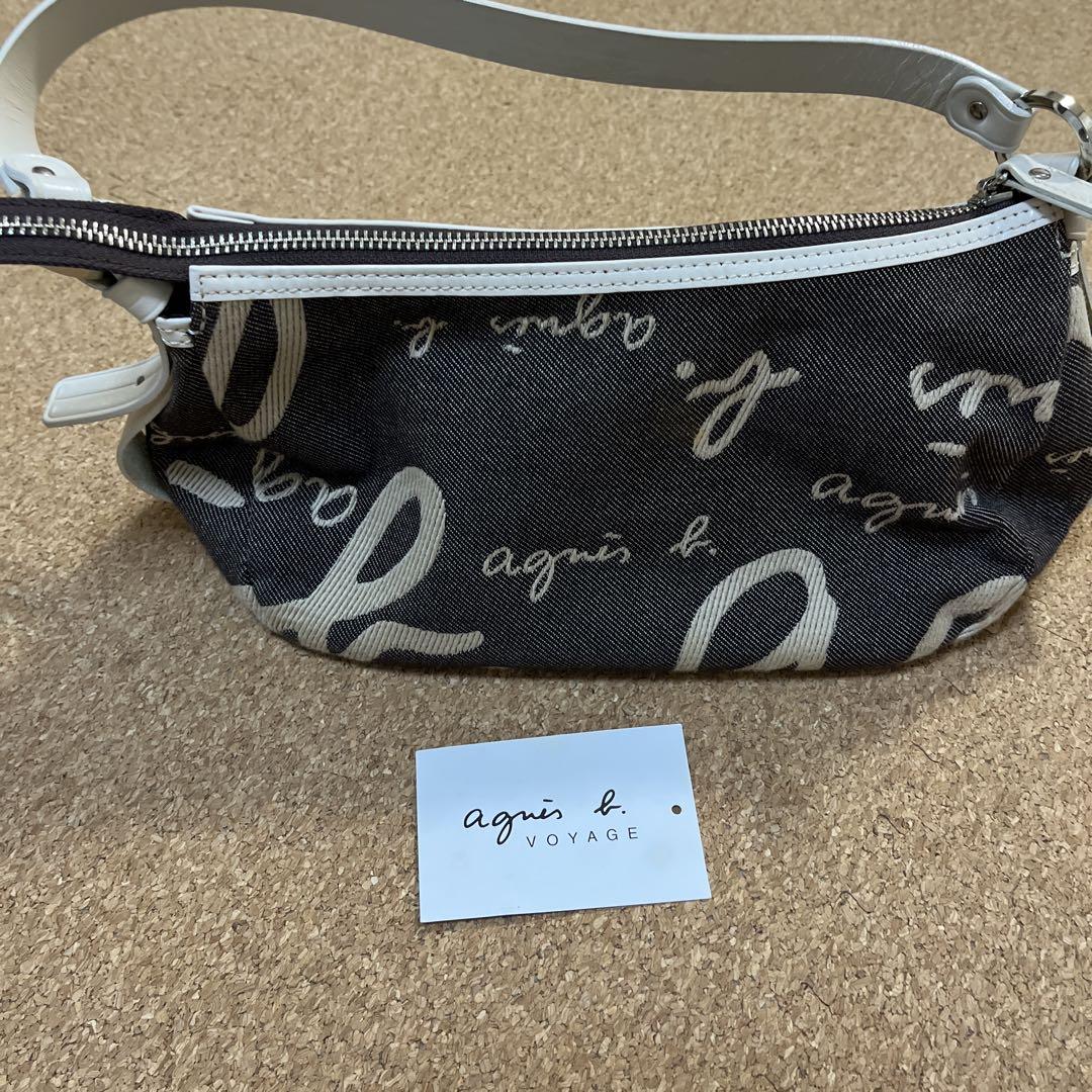 美品！agnis b. ブラウンロゴ入りショルダーバッグ