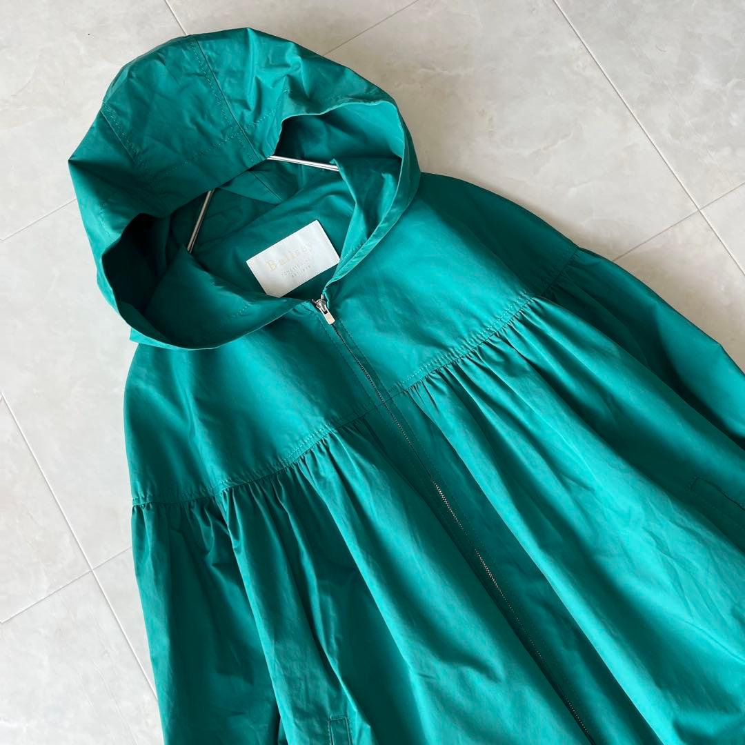 美品✨Ballsey ライトタフタフーデッドショートコート グリーン 36 美品✨Ballsey ライトタフタフーデッドショートコート グリーン 36