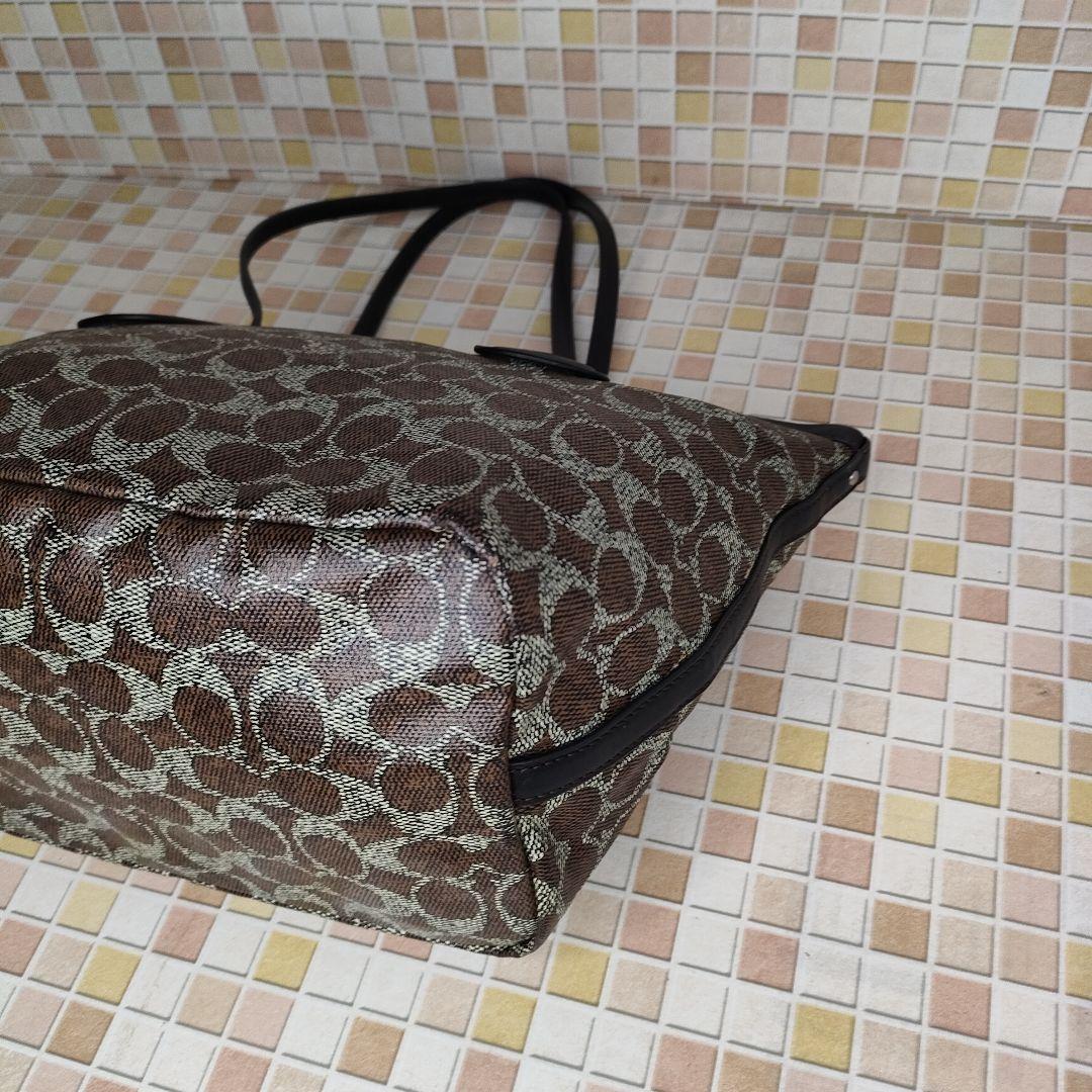 E3 COACH 　コーチ　シグネチャー　トートバッグ　ショルダーバッグ　肩掛け