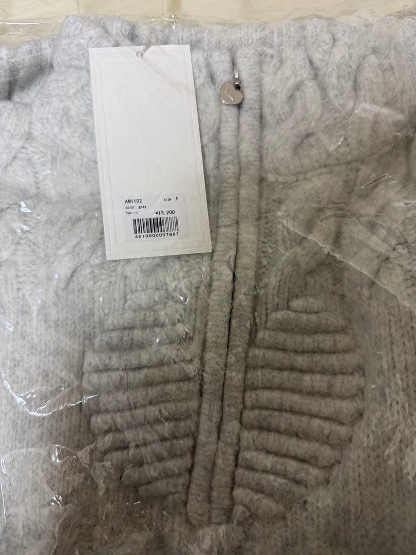 セール Heart loose knit gray 大阪 ハートチャーム セール Heart loose knit gray 大阪 ハートチャーム