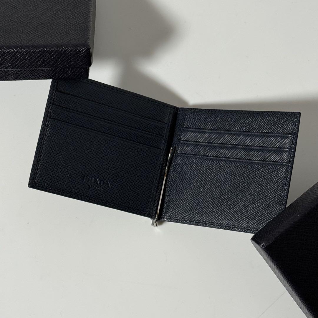 ⭐️未使用品⭐️　PRADA プラダ　サフィアーノ　マネークリップ　2MN077