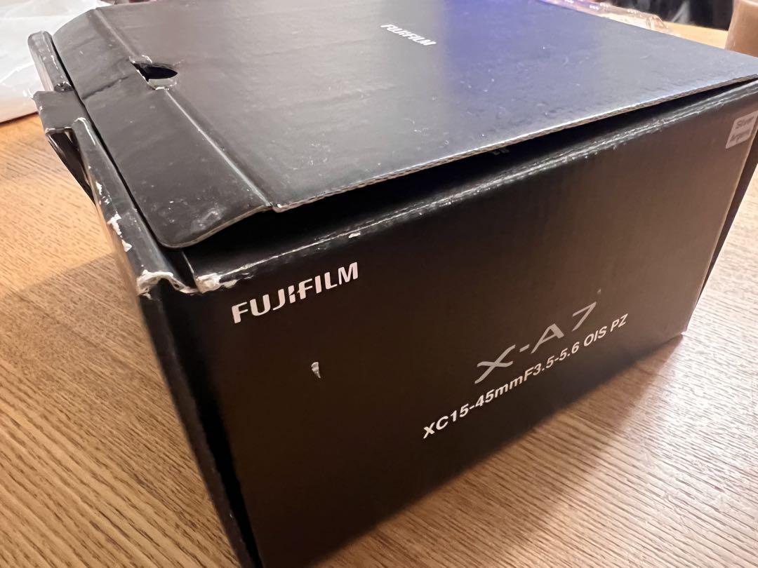 富士フィルムfujifilm X-A7箱付き今すぐ使えるセット