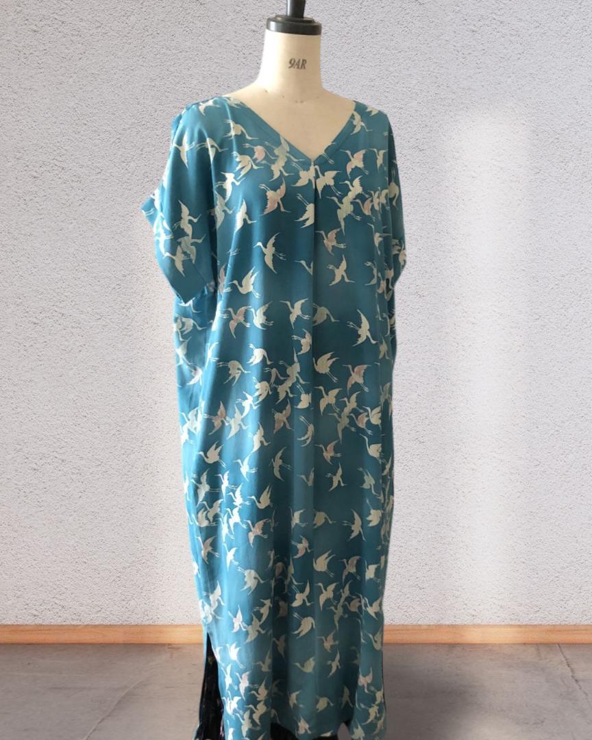 着物リメイク＊ロングワンピース 鶴柄 ゆったり 夏色チュニック