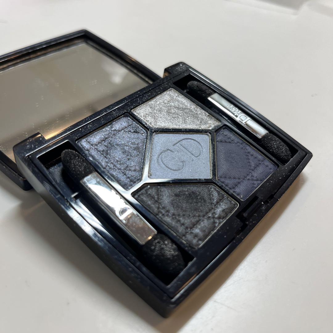 Dior アイシャドウパレット ブルー系 5色 Christian Dior Christian Dior アイシャドウパレット 5色入り - メルカリ