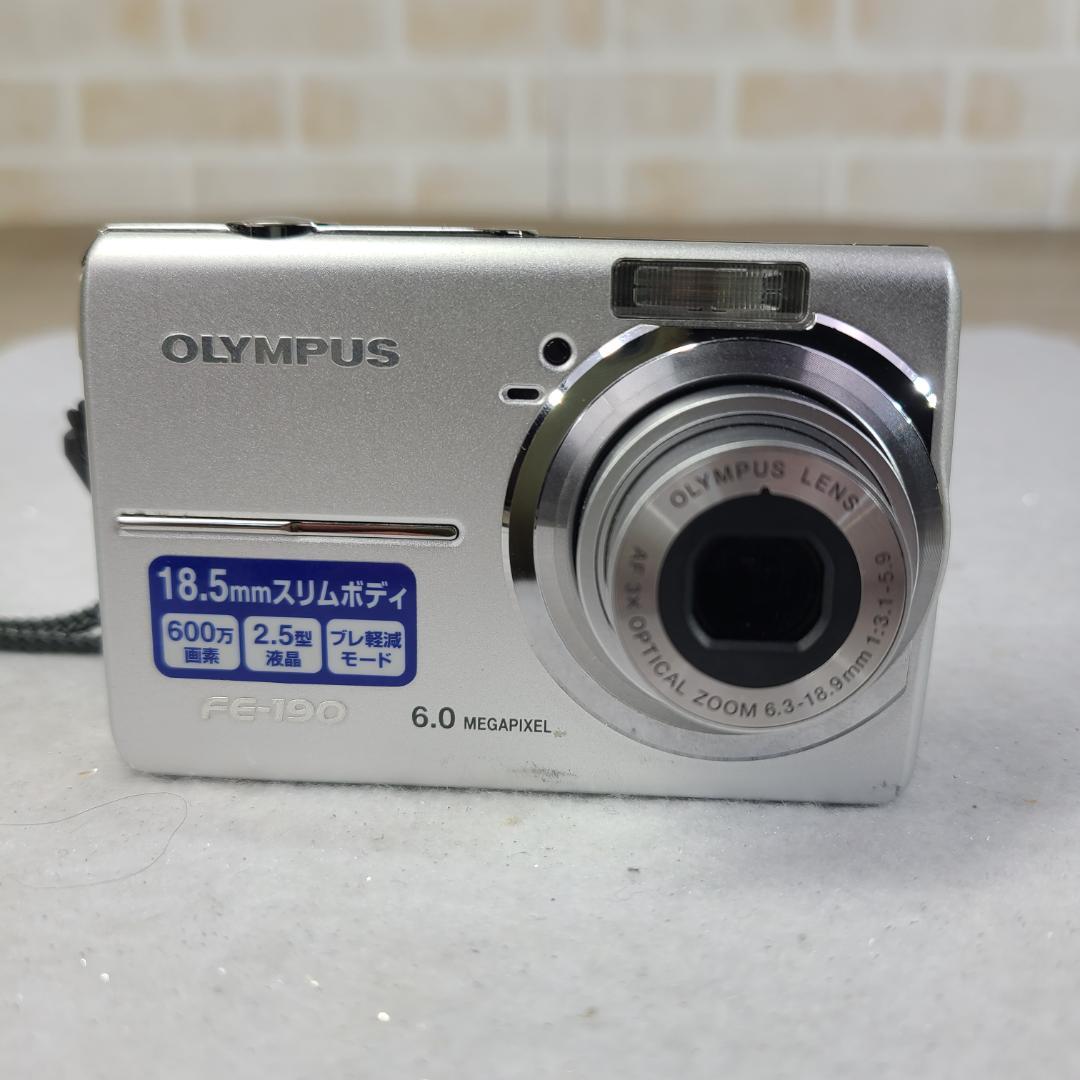 OLYMPUS デジカメ FE-190 シルバー 本体 コンデジ - デジタル
