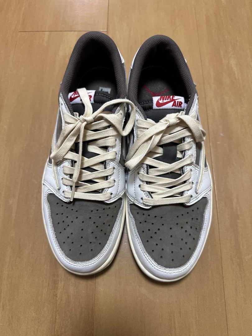 Travis Scott × Nike Air Jordan 1 Low OG