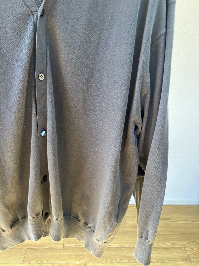 オーバーサイズ ニット