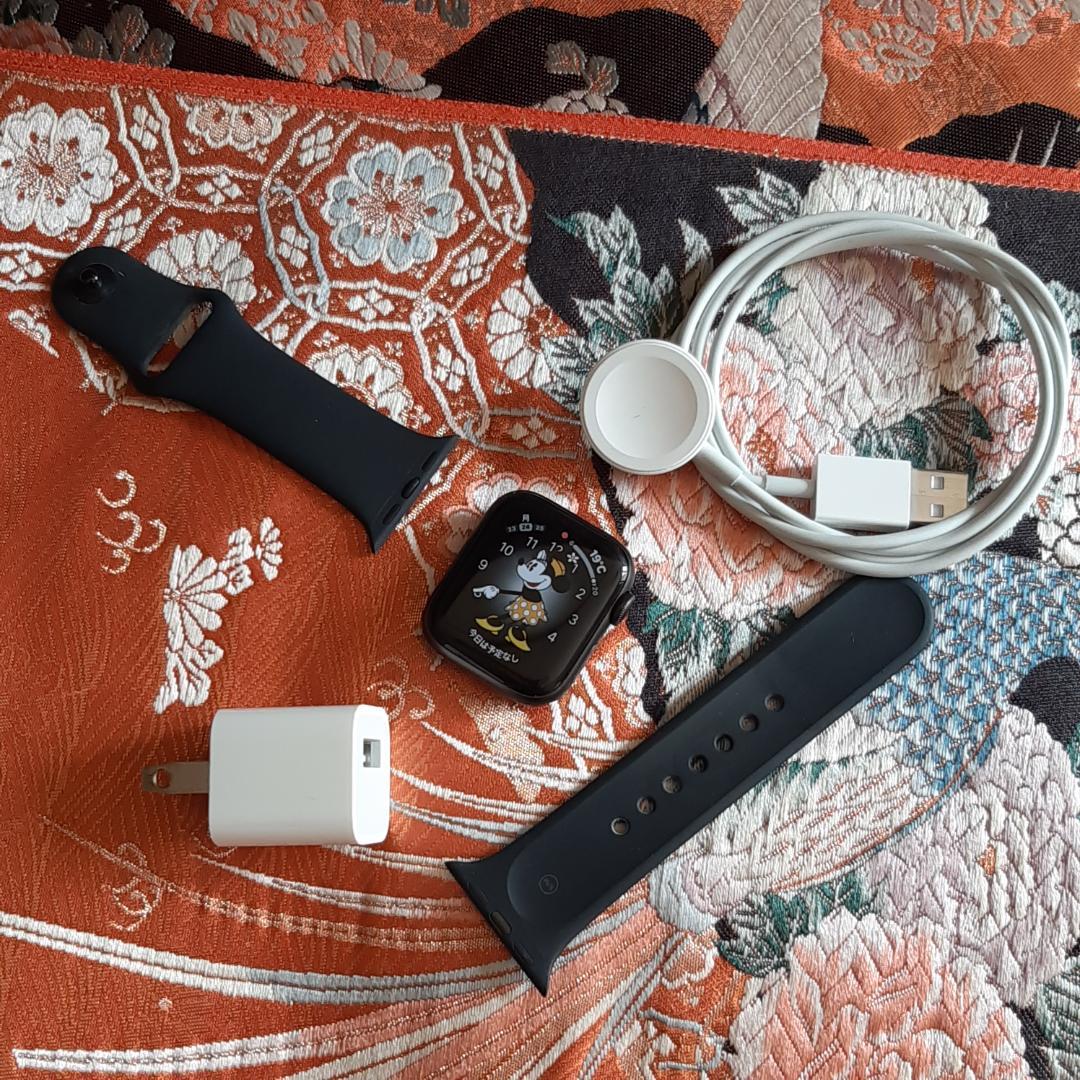 ●40mmGPS Apple