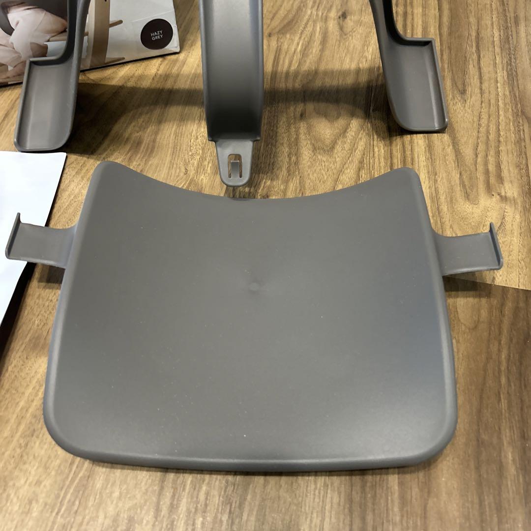 新品　ストッケ　トリップ　トラップ　ベビーセット　ヘイジーグレー