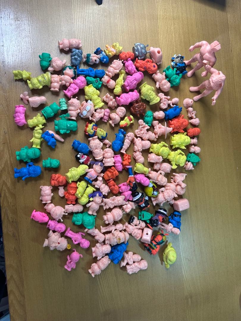 昭和激レア　アラレちゃんフィギュア 約100体セット