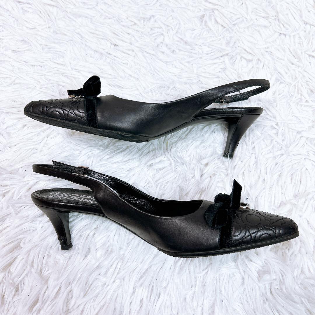 Ferragamo 赤 レザー ミュール中ヒール Era patent leather mules in red - Ferragamo | Mytheresa