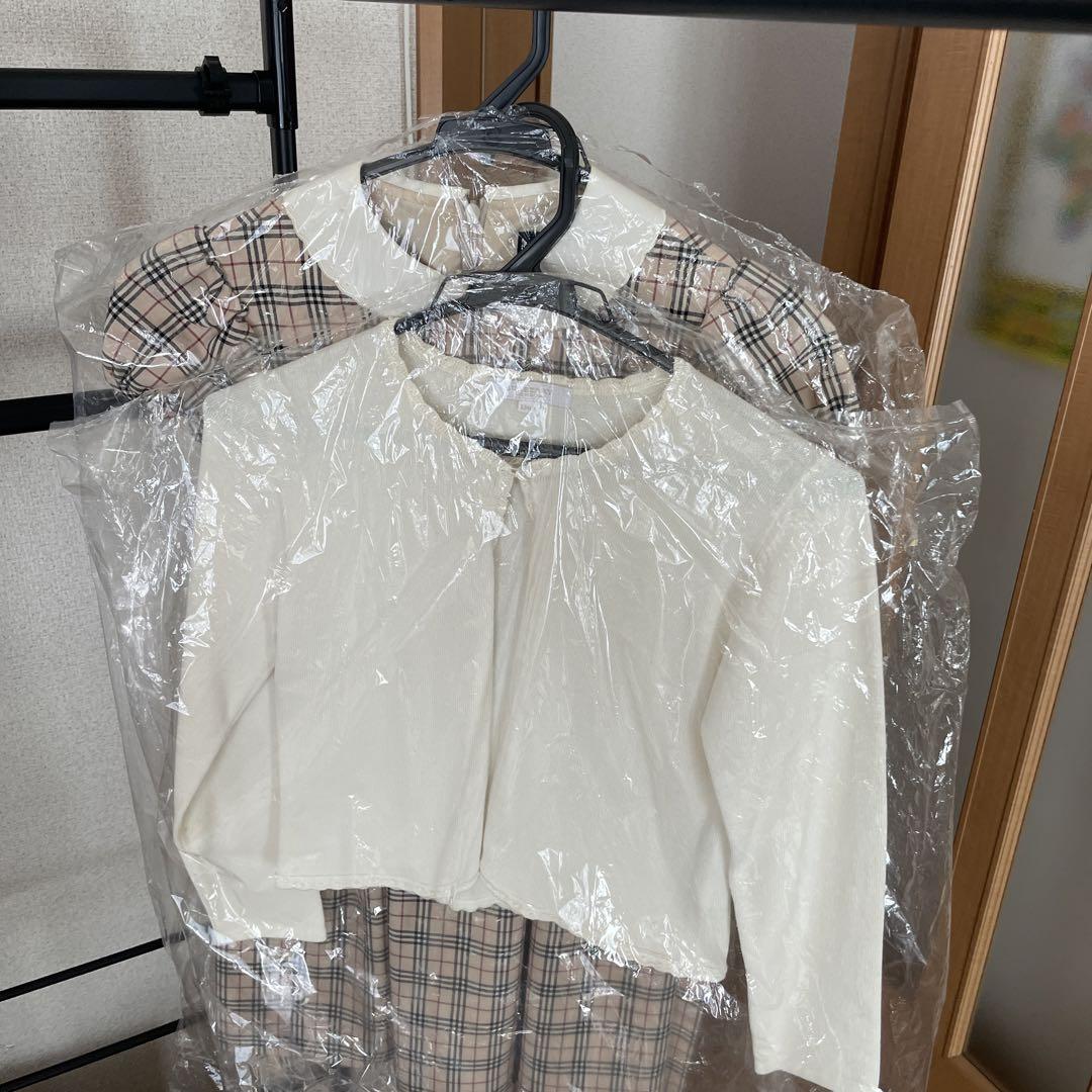 バーバリー子供服カーディガンセット130A
