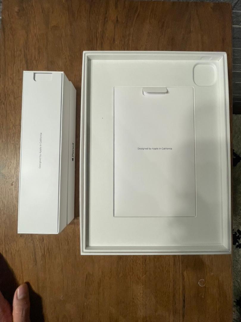 iPadPro(第2世代) 11インチ 128GB cellular＋Wi-Fi