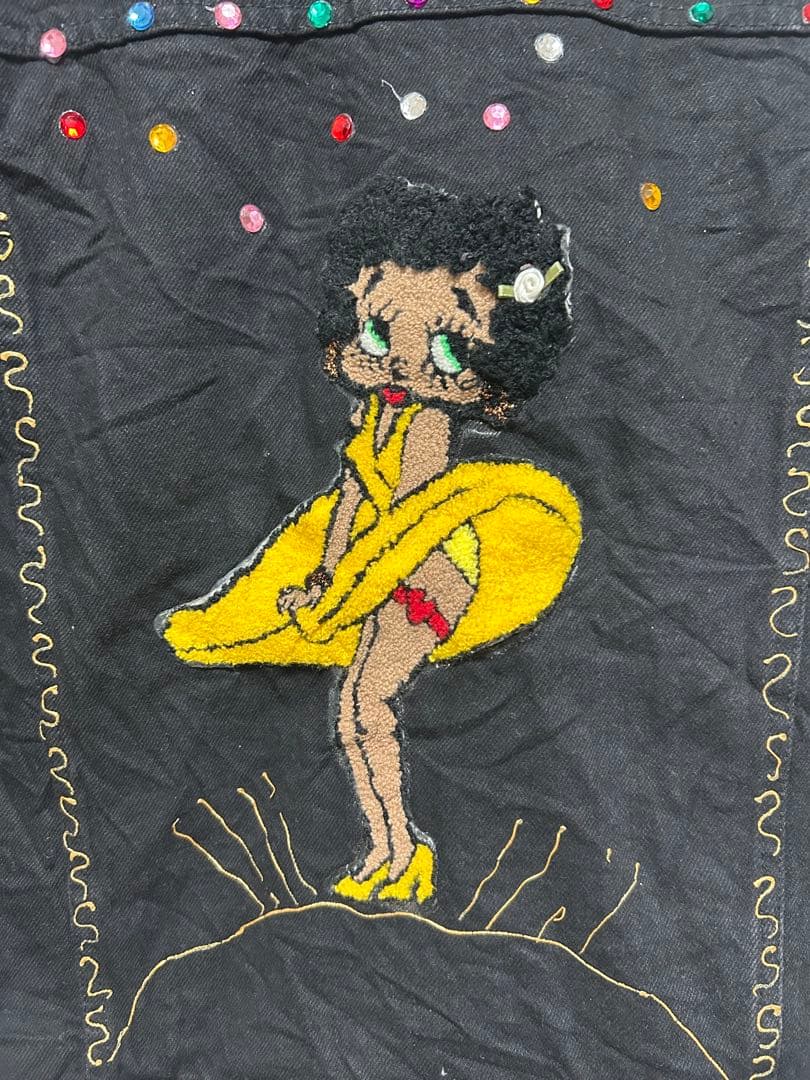 ベティSAUGATUCKやや傷や汚れあり