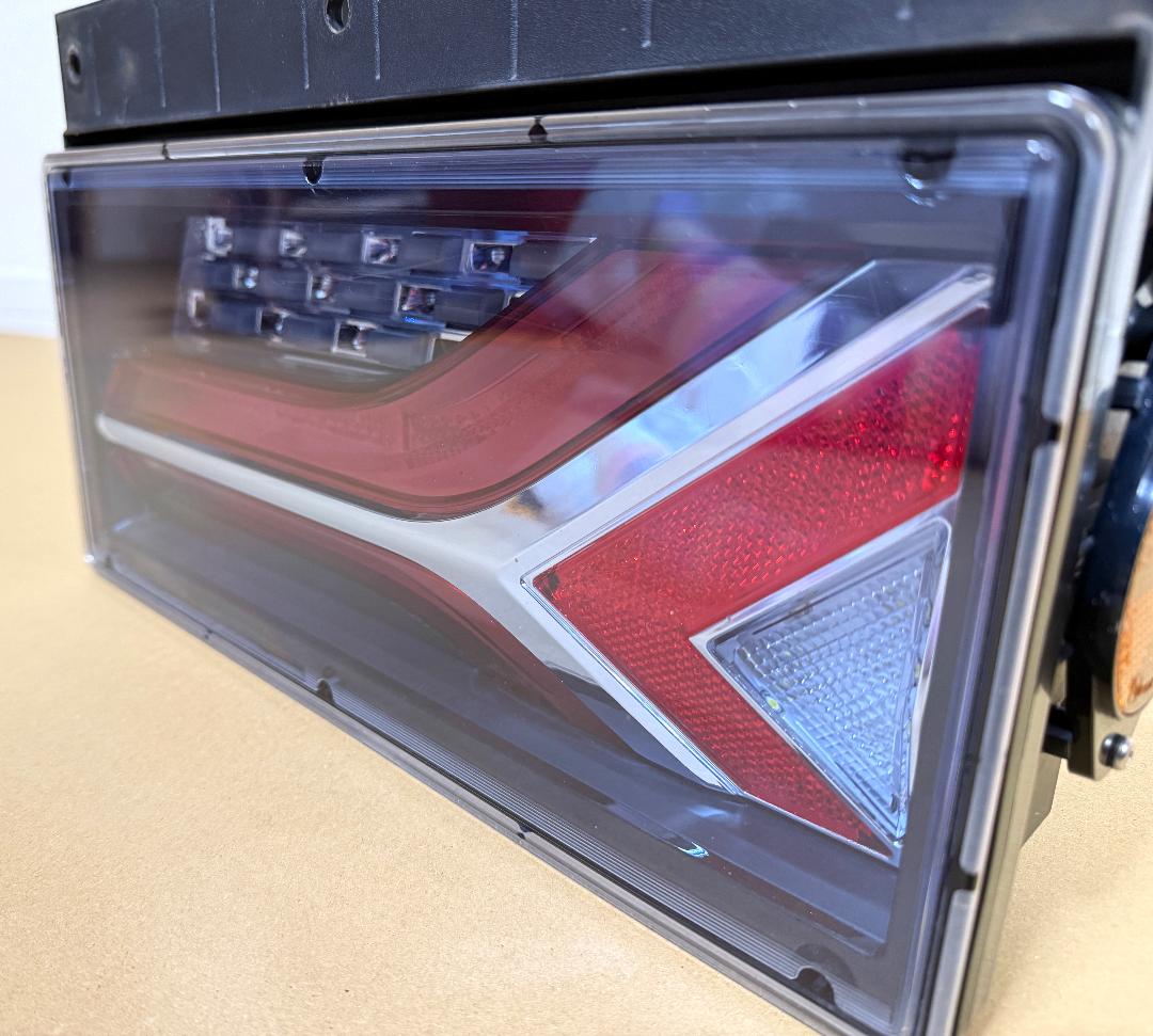 KOITO コイト LED 流鏑馬 ヤブサメ 2連タイプ シーケンシャルターン