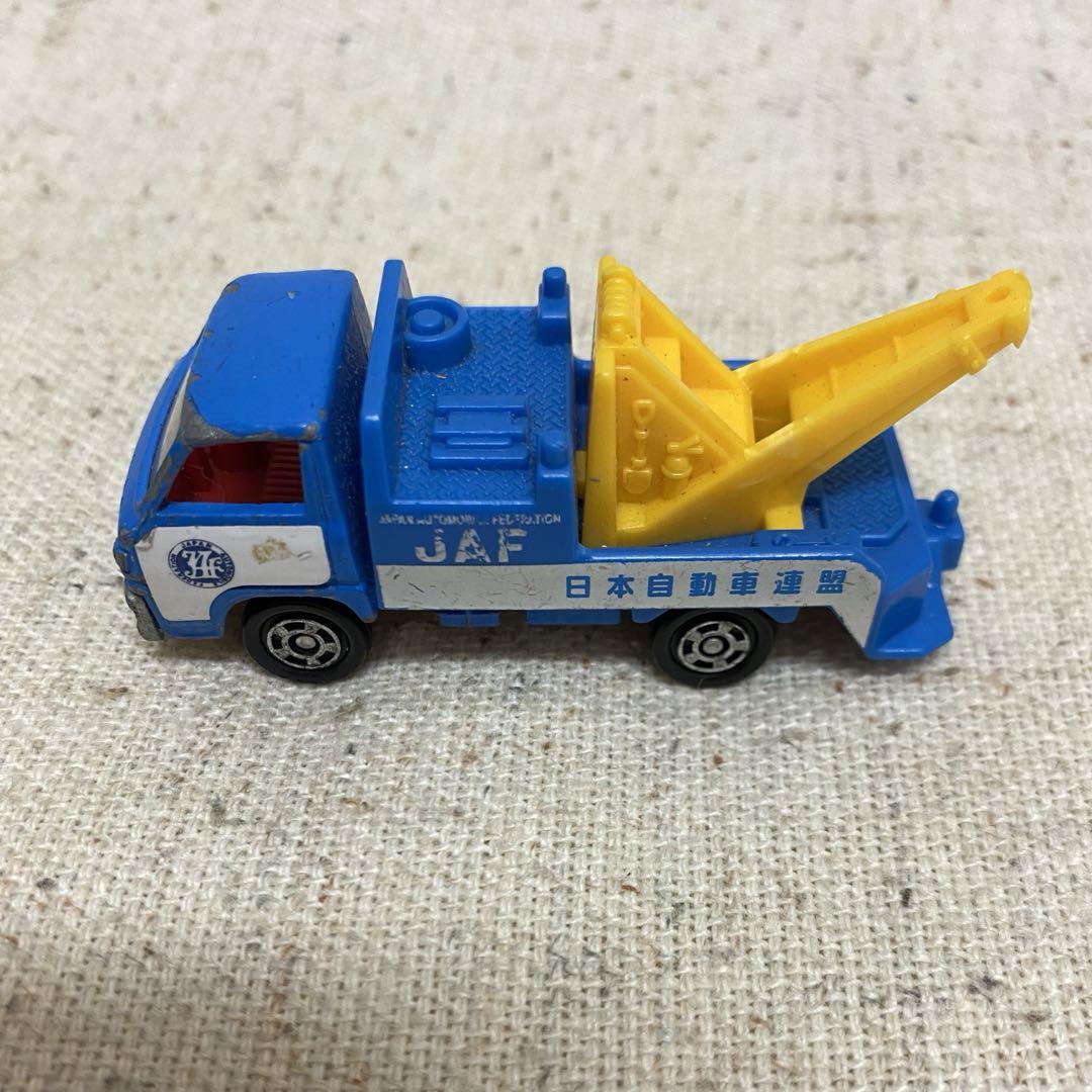 トミカ 三菱 キャンター レッカー車 - メルカリ