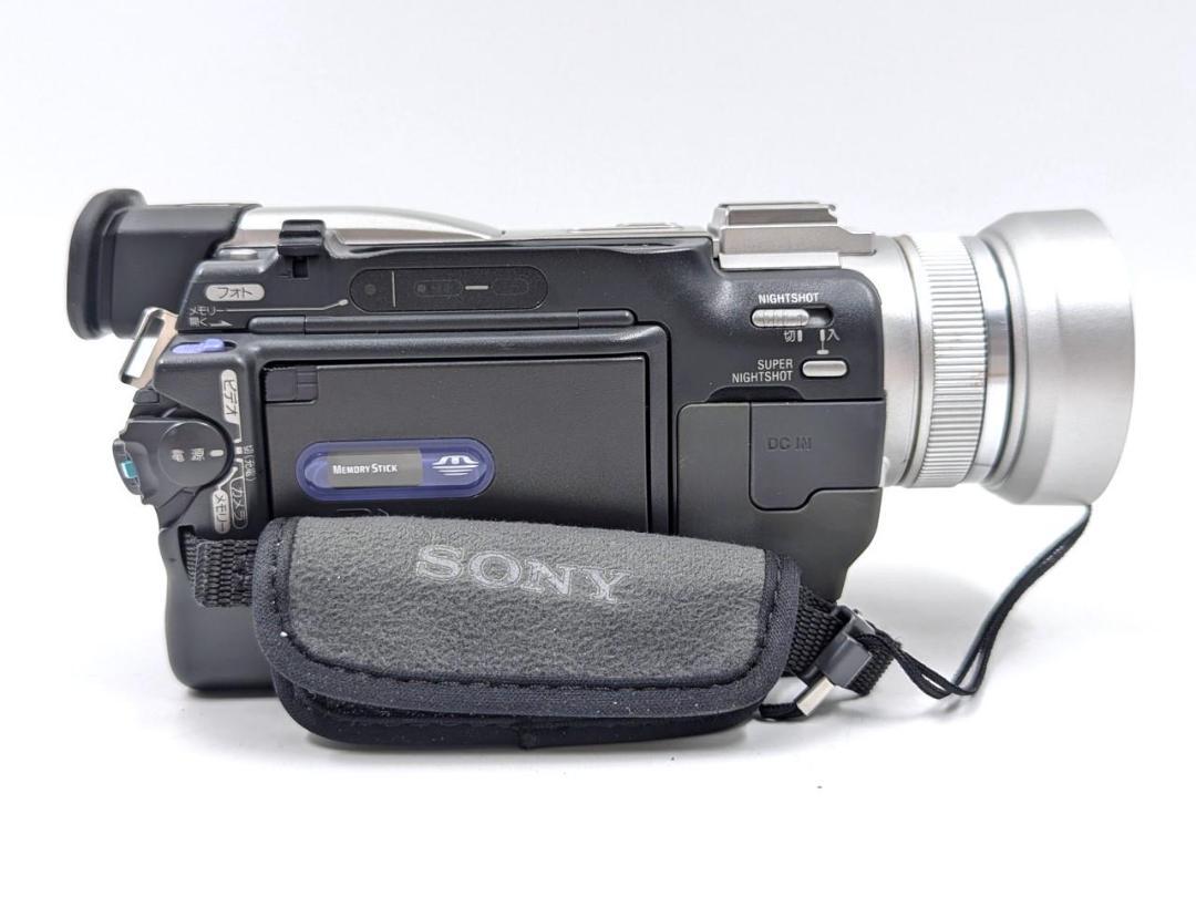 miniDVのダビングに！ SONY ビデオカメラ DCR-TRV20 01（動作品