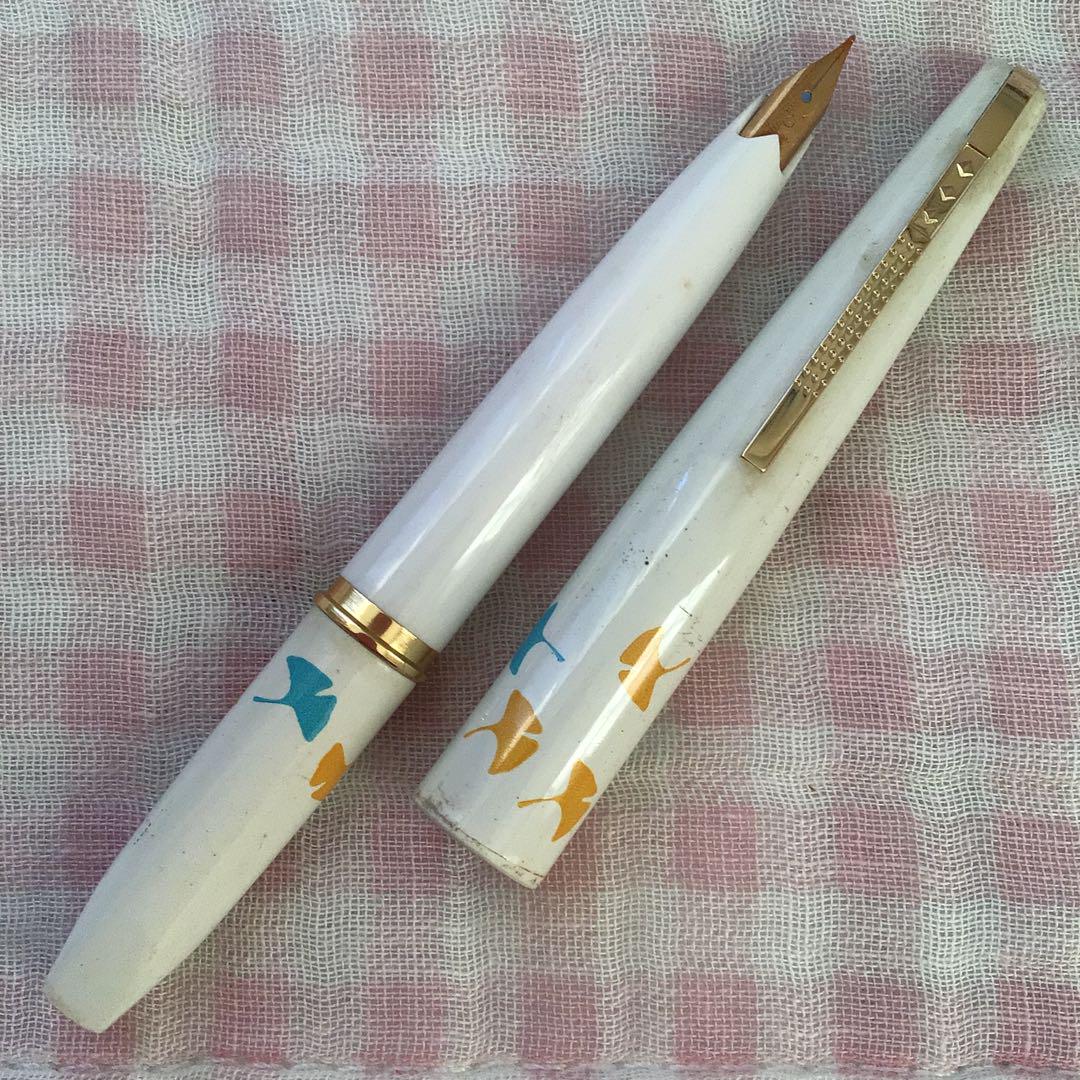 プラチナ 18K 18金 万年筆 ショート 白軸 イチョウ 細字 軟 廃盤