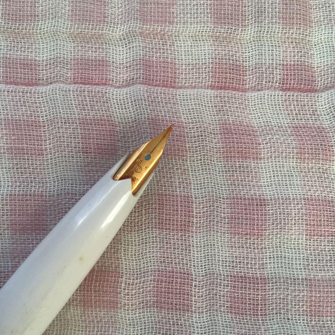 プラチナ 18K 18金 万年筆 ショート 白軸 イチョウ 細字 軟 廃盤