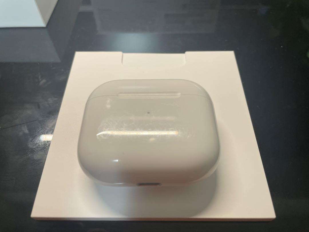 MagSafe充電ケース付 AirPods(第3世代) APPLE 画像3