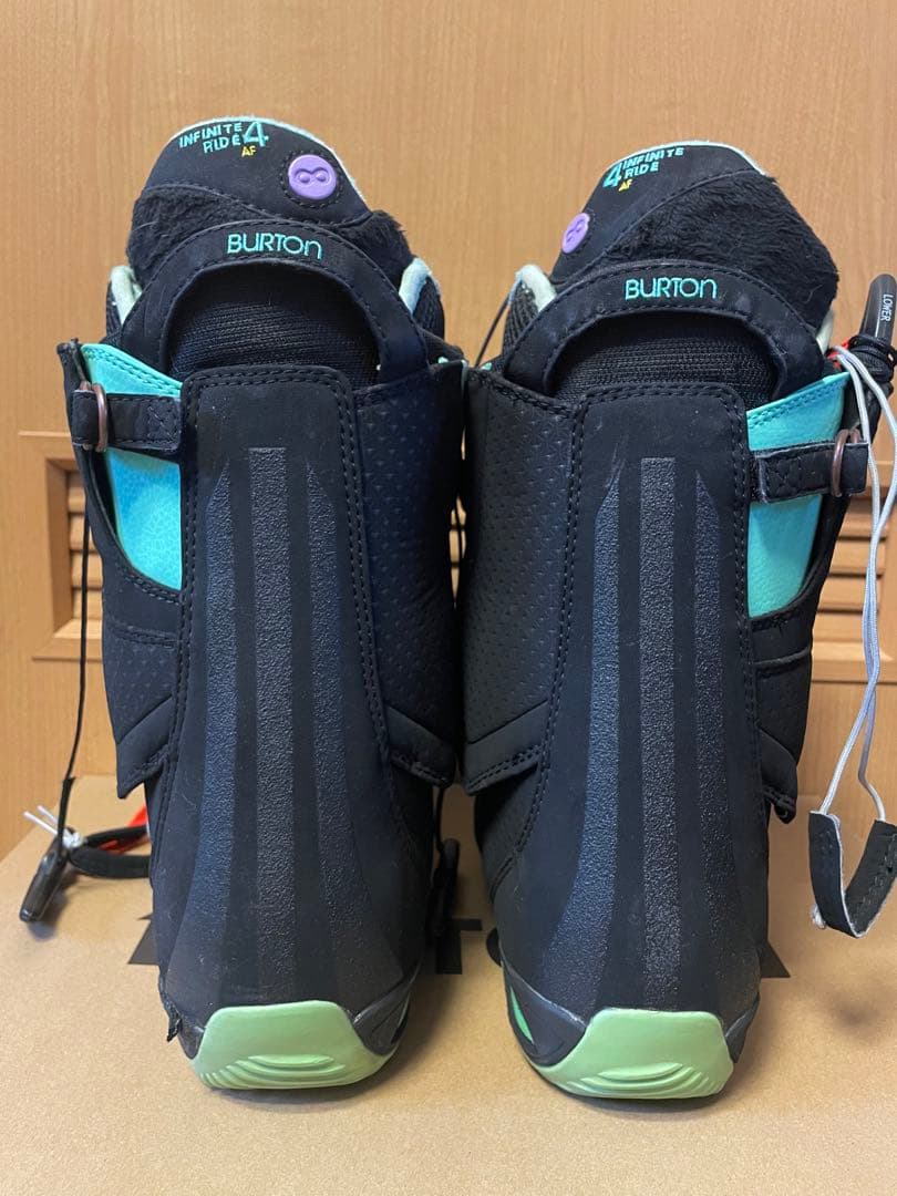 【美品】Burton Supreme レディーススノーボードブーツ 23cm 【美品】Burton Supreme レディーススノーボードブーツ 23cm