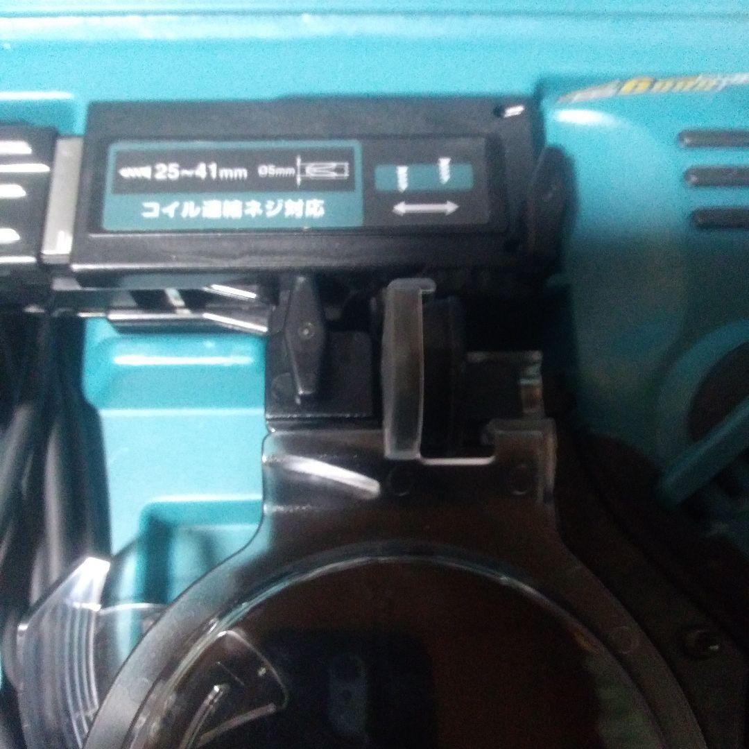 マキタオートパックスクリュードライバー6841R新品、♥