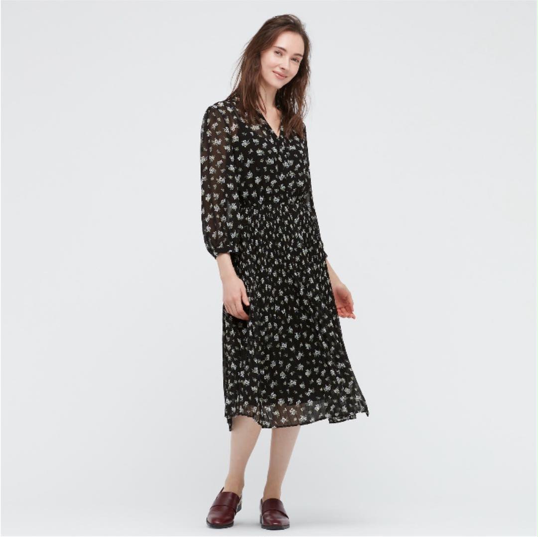 メルカリ シフォンプリーツワンピース Joy Of Print Uniqlo ロングワンピース 1 9 中古や未使用のフリマ メルカリ シフォンプリーツワンピース Joy Of Print Uniqlo ロングワンピース 1 9 中古や未使用のフリマ