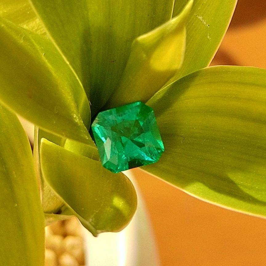 最安値大人気 再結晶エメラルド コロンビアカラー ジュエリー CFwSc-m76625859717 約1.4ct 鮮やかグリーン 定番最新作