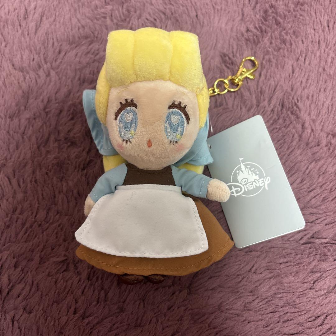 【momi】ディズニーストア　シンデレラ　ぬいぐるみキーチェーン　3点 Disney - ジャック ガス ぬいぐるみキーチェーン ディズニー