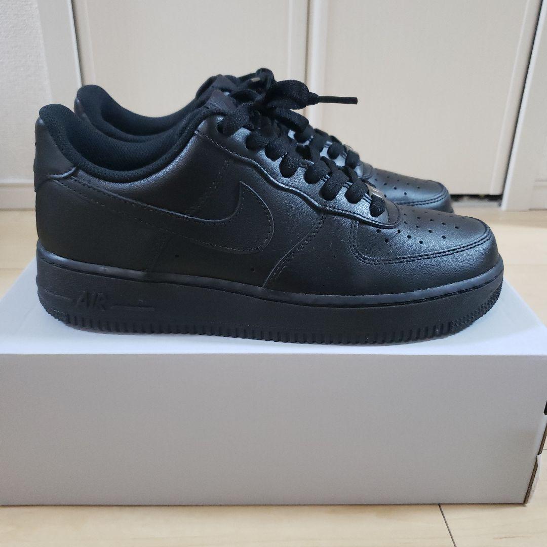 NIKE AIR FORCE 1 '07 black（25.5cm）