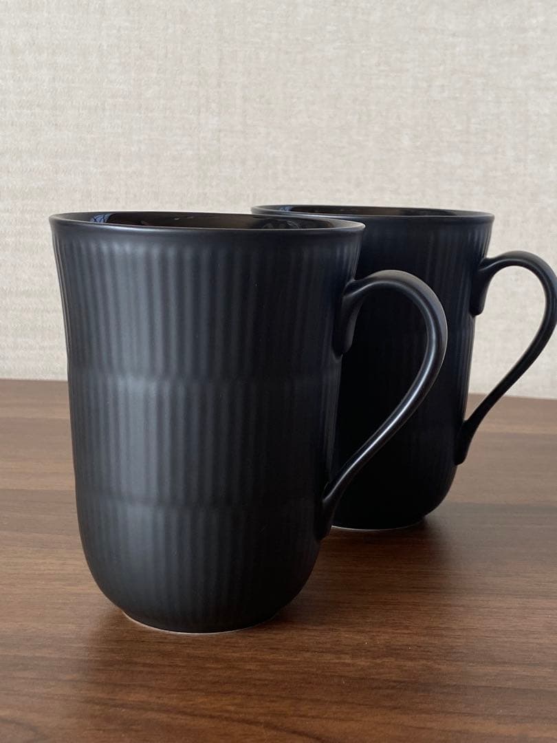 ロイヤルコペンハーゲン ブラックフルーテッド ペアマグカップ 330mlRoyal Copenhagen