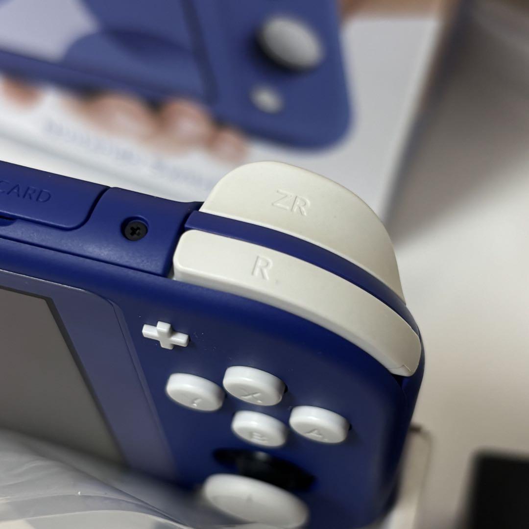 ヨ*シ様 Nintendo Switch Lite 本体 Nintendo Switch Lite | 任天堂