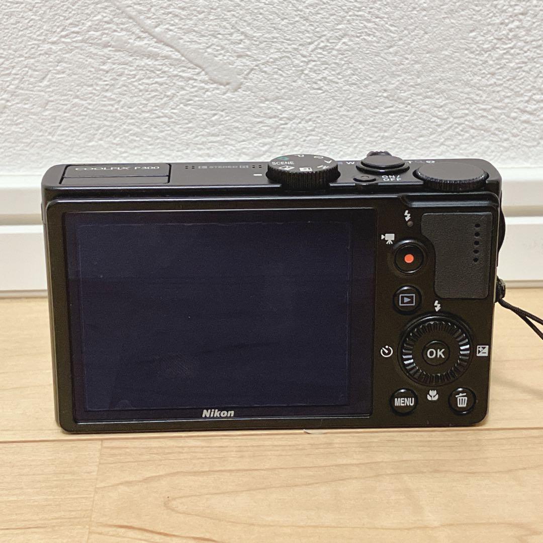 【Amy】【箱付き】Nikon COOLPIX P300