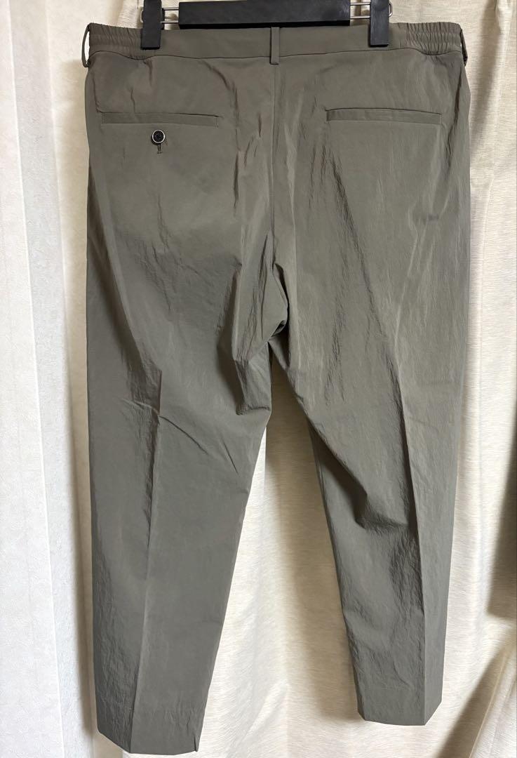 美品 春夏AOURE アウールNYストレッチセットアップ スーツ カーキ XL