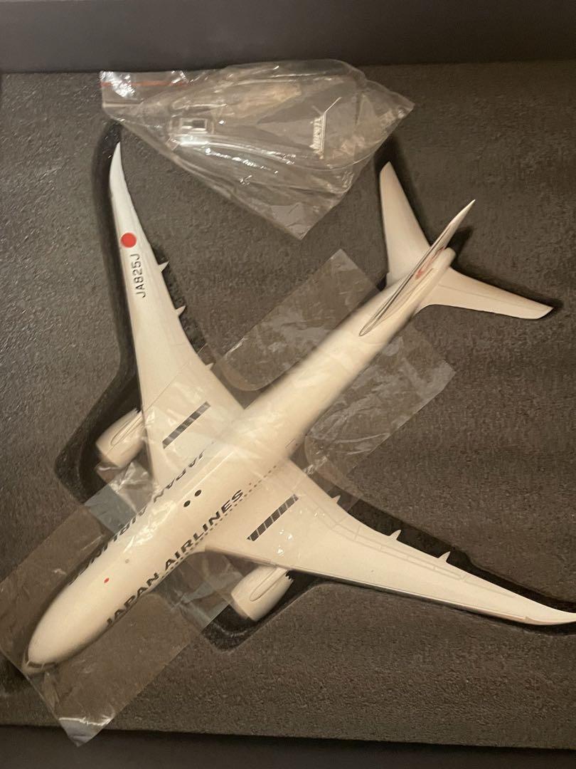 航空機・ヘリコプター Phoenix JAL B787-8 JA825J 1/200