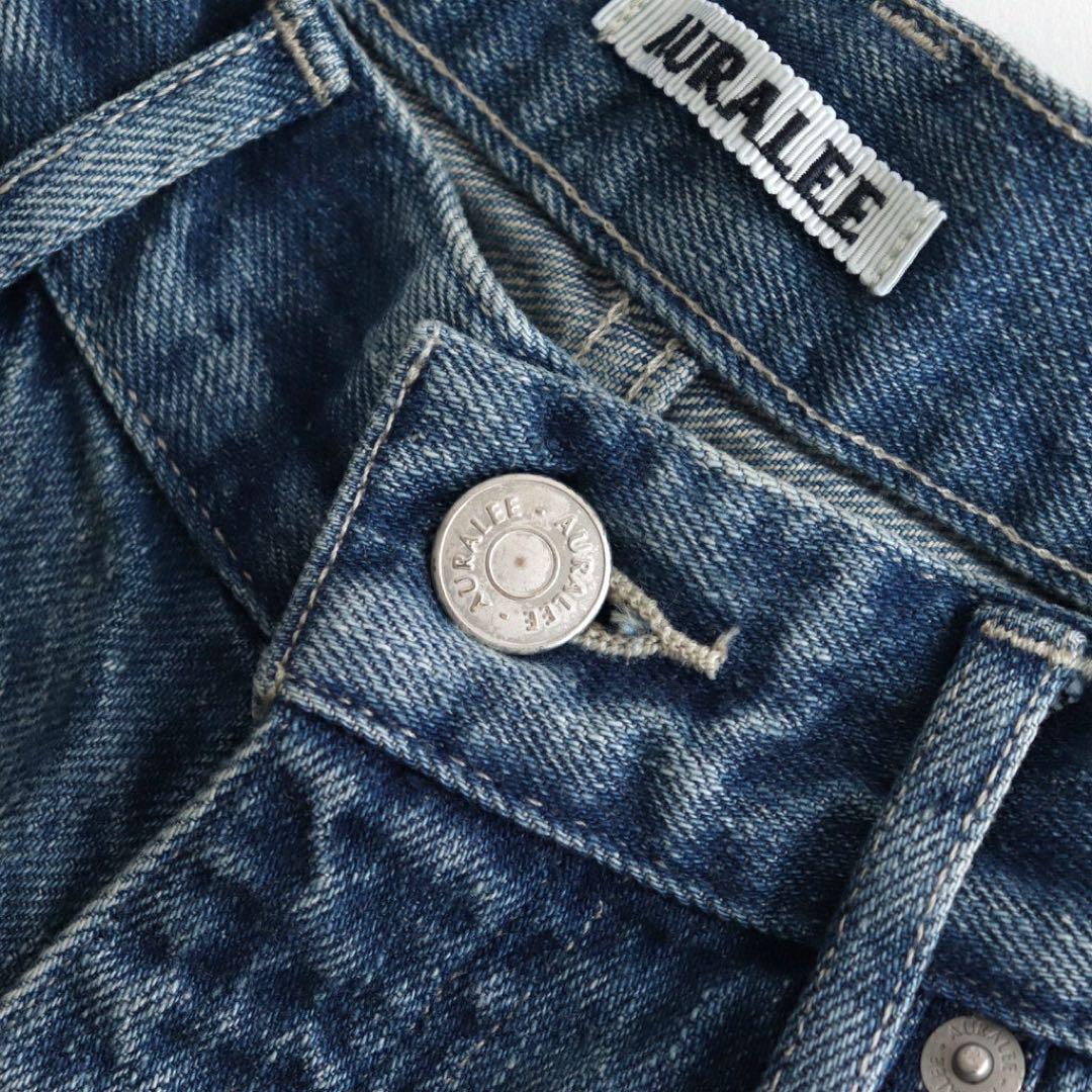 オーラリーSELVEDGE FADED LIGHT DENIM PANTS２