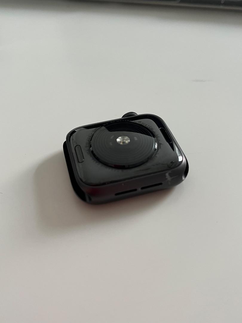SE
