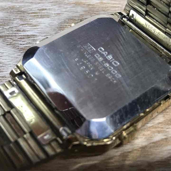 CASIO デジタル 時計 稼働品  昭和レトロ時代の腕時計  (A2)