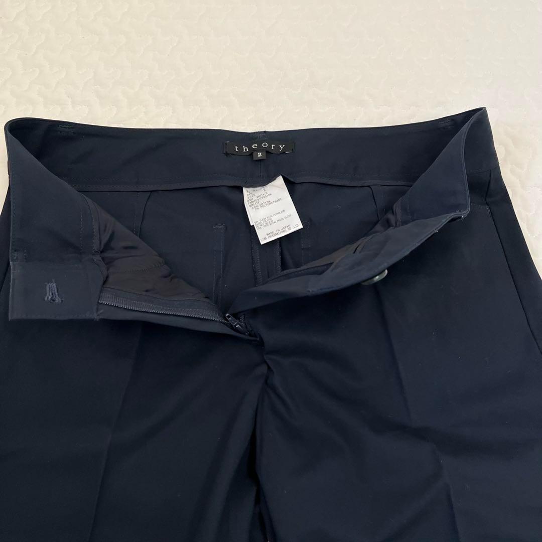 新品タグ付き Theory ハーフパンツ センタープレス Mサイズ ネイビー