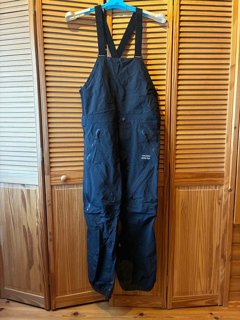 VOLCOM GORE-TEX ブラックオーバーオール ビブパンツ XLXL LL VOLCOM