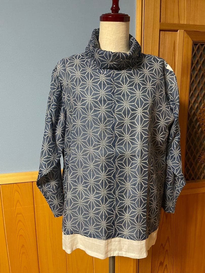 麻と絹のコラボブラウス