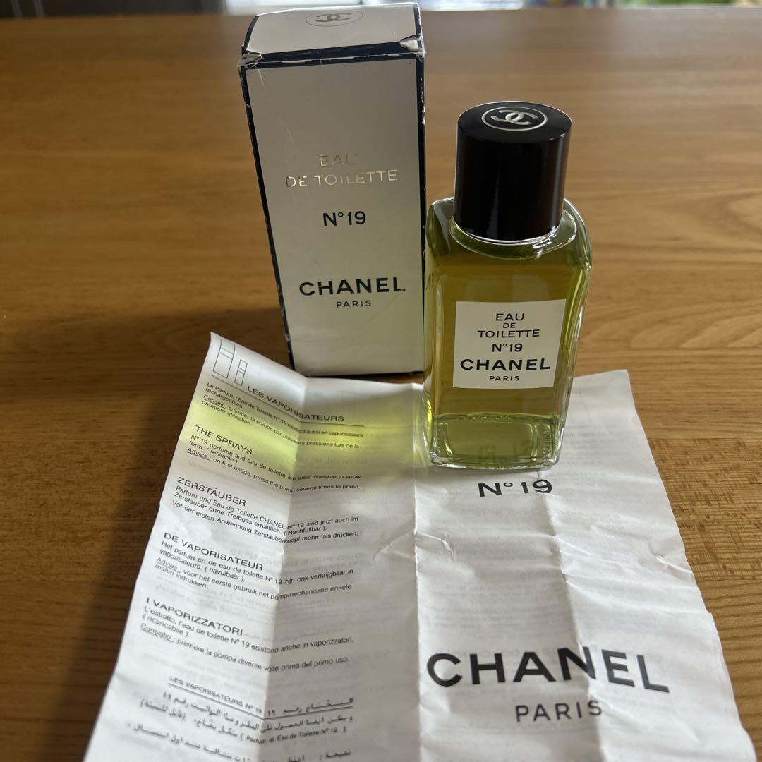 CHANEL Eau de Toilette N°19 100ml